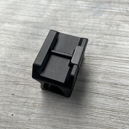 Regulator Picatinny Mount (RMR)